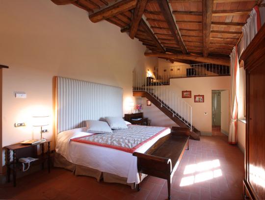villa hotel in chianti tuscany