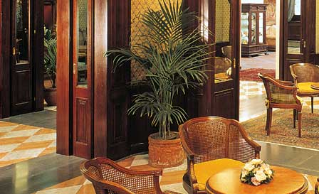 hotel_astoria_florence_italy