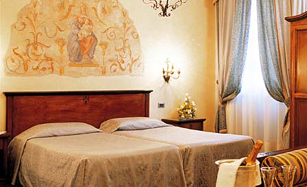 hotel_astoria_florence_italy